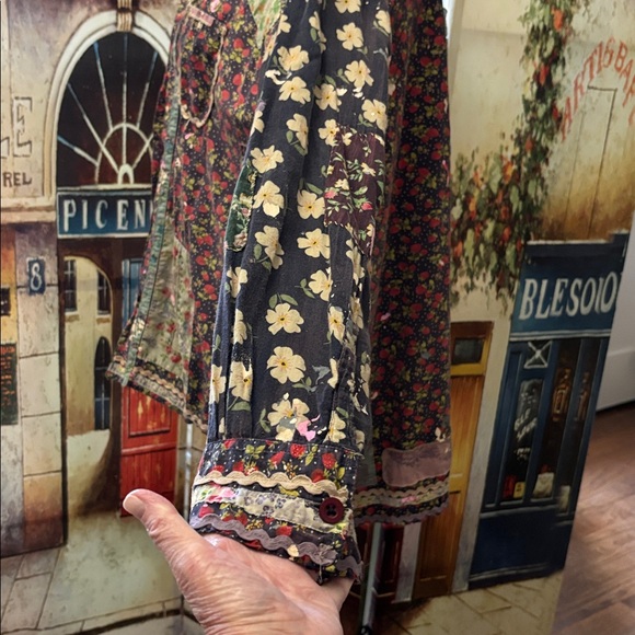 Magnolia Pearl Patchwork Adison Workshirt-Top 1744, Big Crush, OS Fits Most - Picture 4 of 16